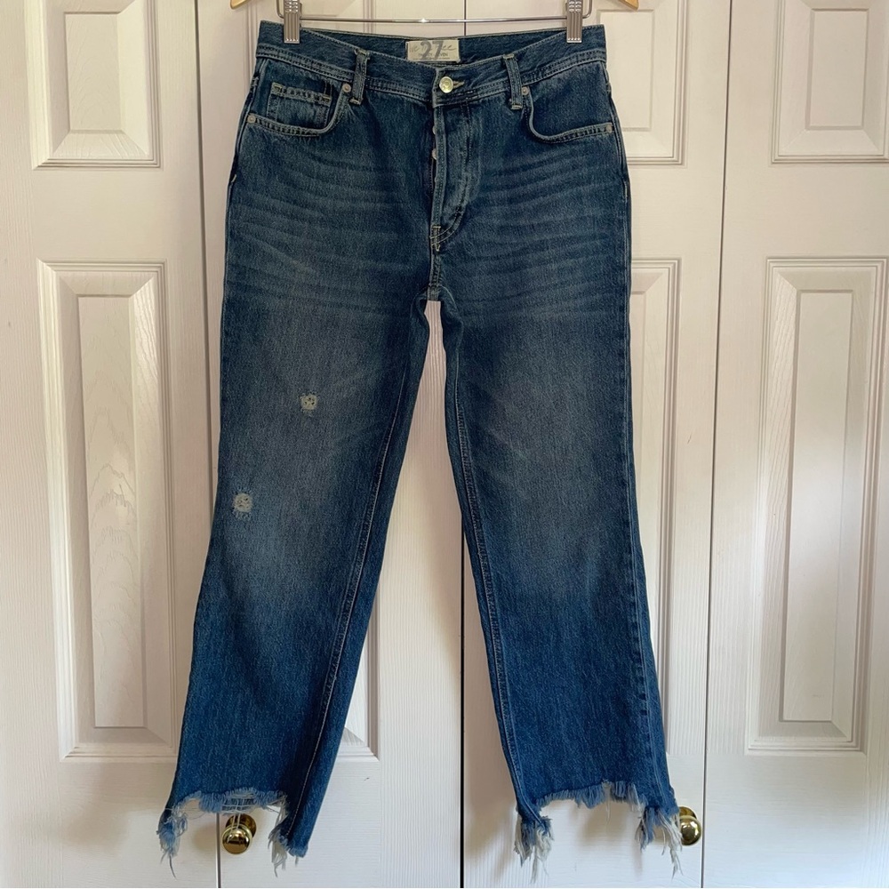 We the free distressed fray bottom down Jean size 27/L27
